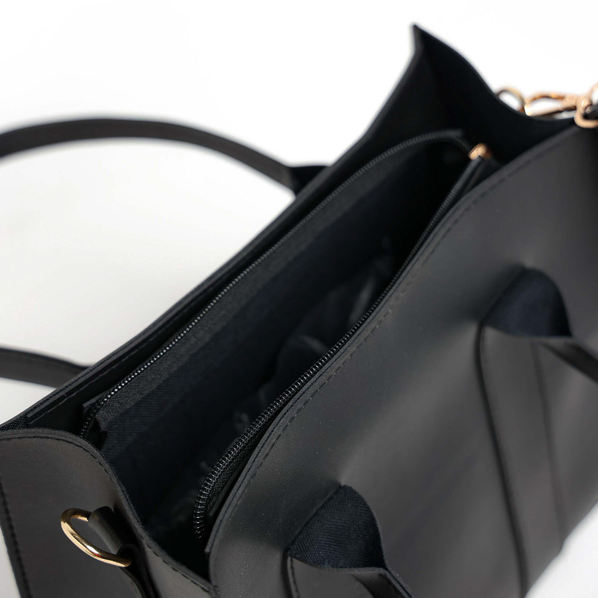 Kelsi | Shoulder | Black