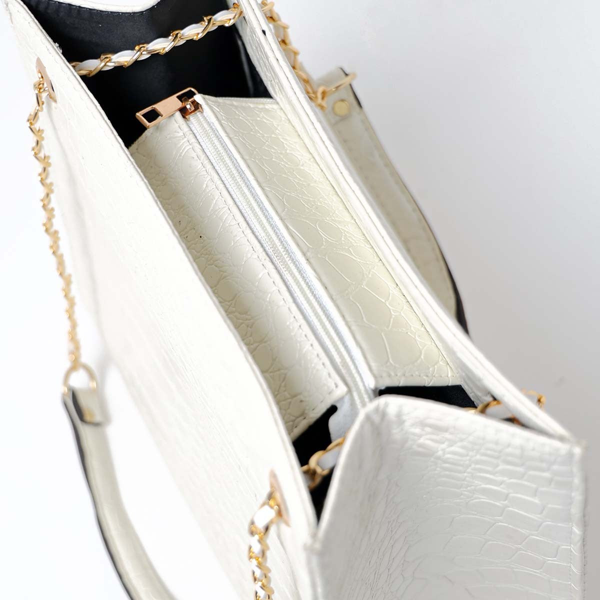 Croco Chic | Shoulder | White